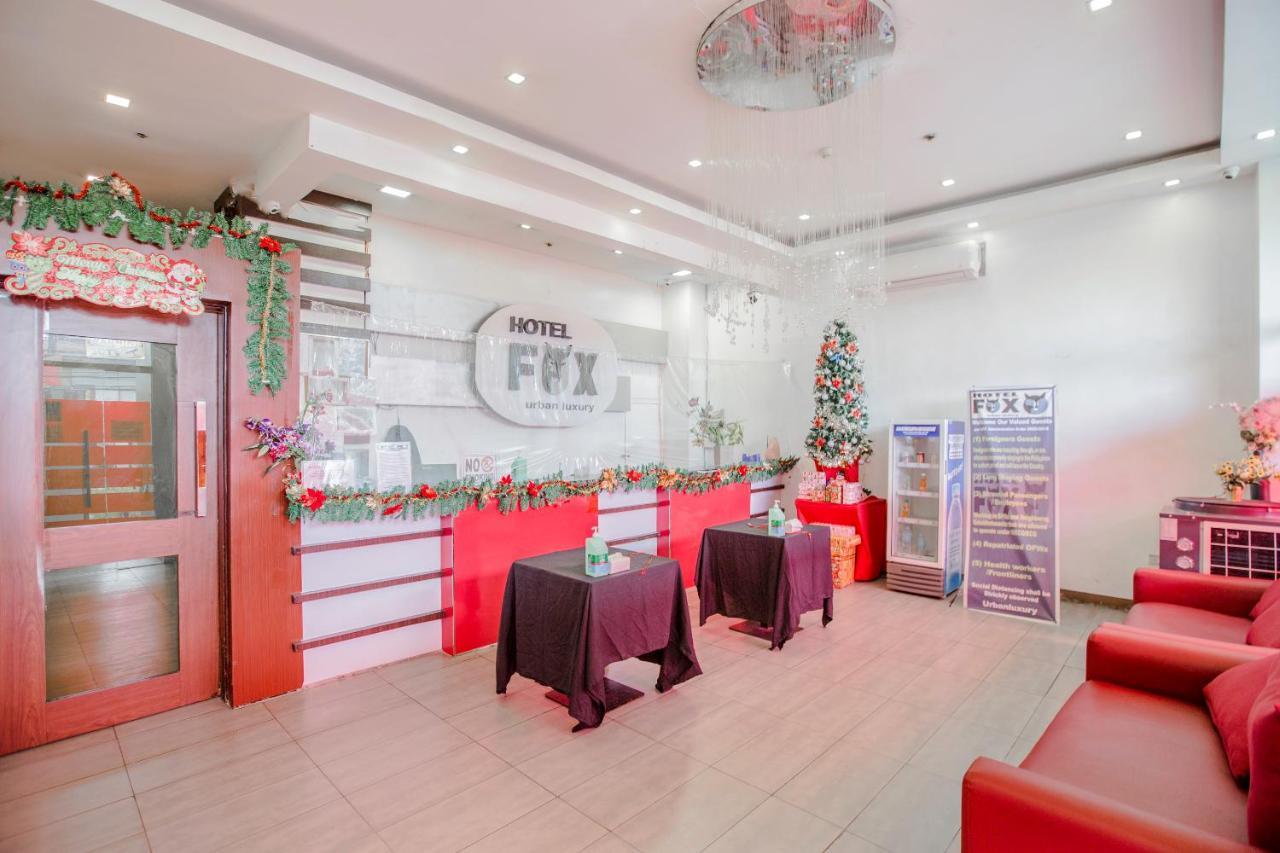 Oyo 637 Fox Hotel 케손시티 외부 사진