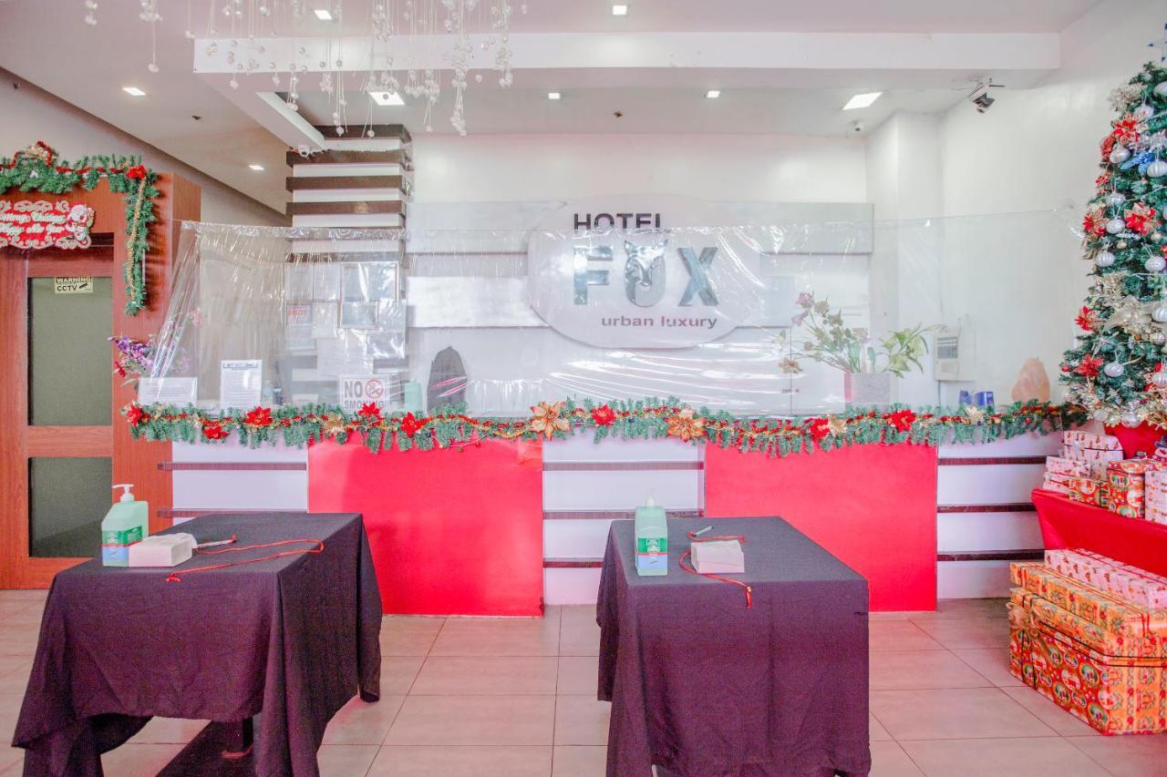 Oyo 637 Fox Hotel 케손시티 외부 사진